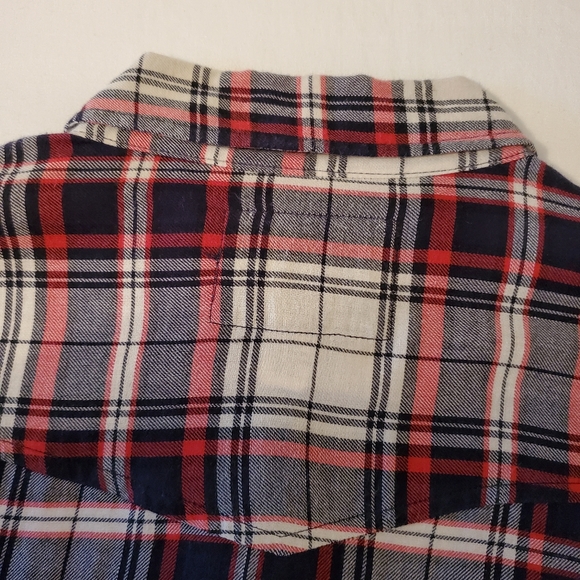 Selling Women's Long Sleeved Button Up Plaid Shirt from Forever 21 - Picture 9 of 10